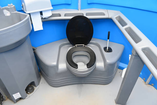 Best Luxury portable toilet rental  in Greenville, RI